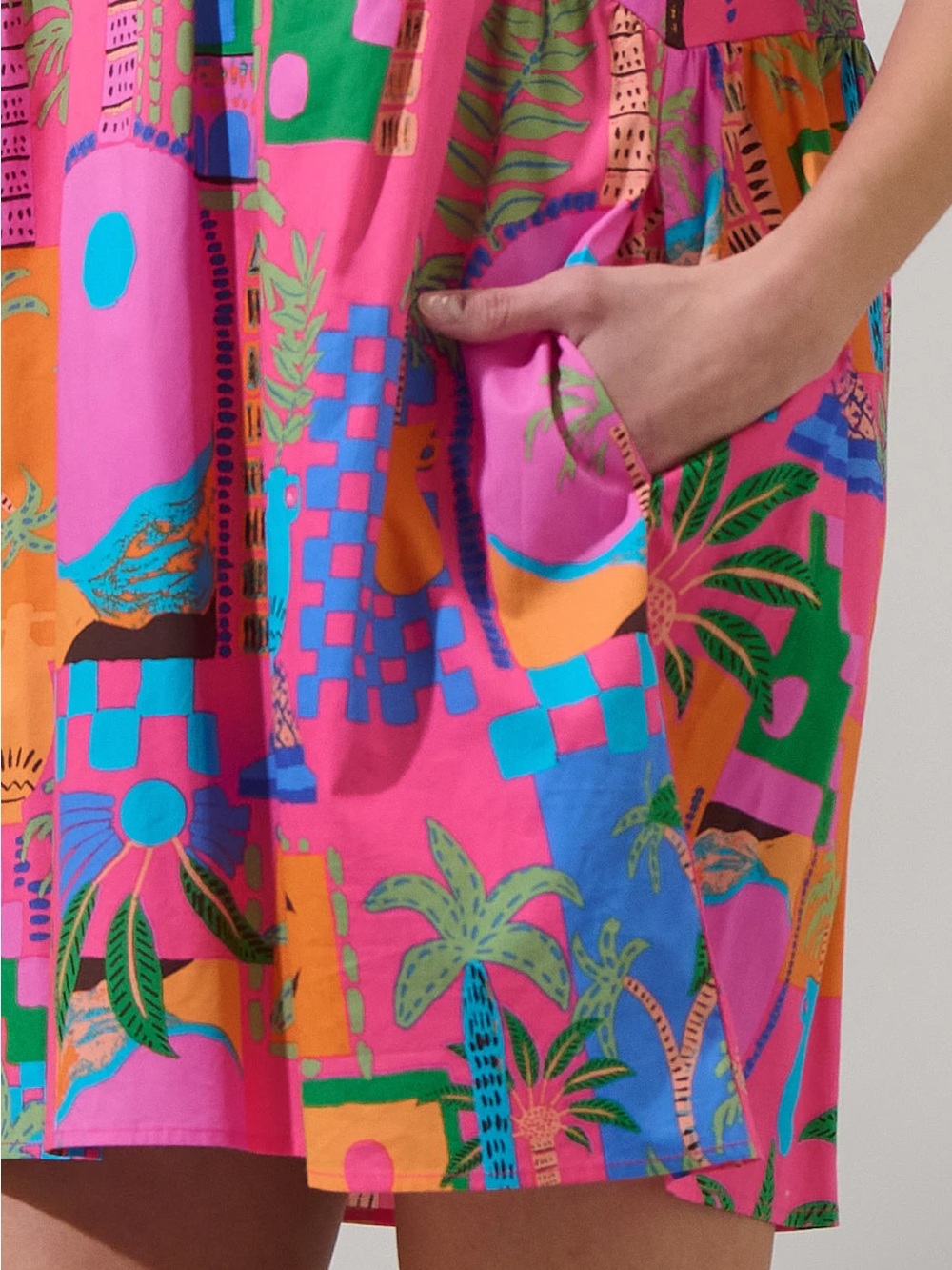 NWT SugarLips Lanus City Shift Dress - Picture 2 of 5